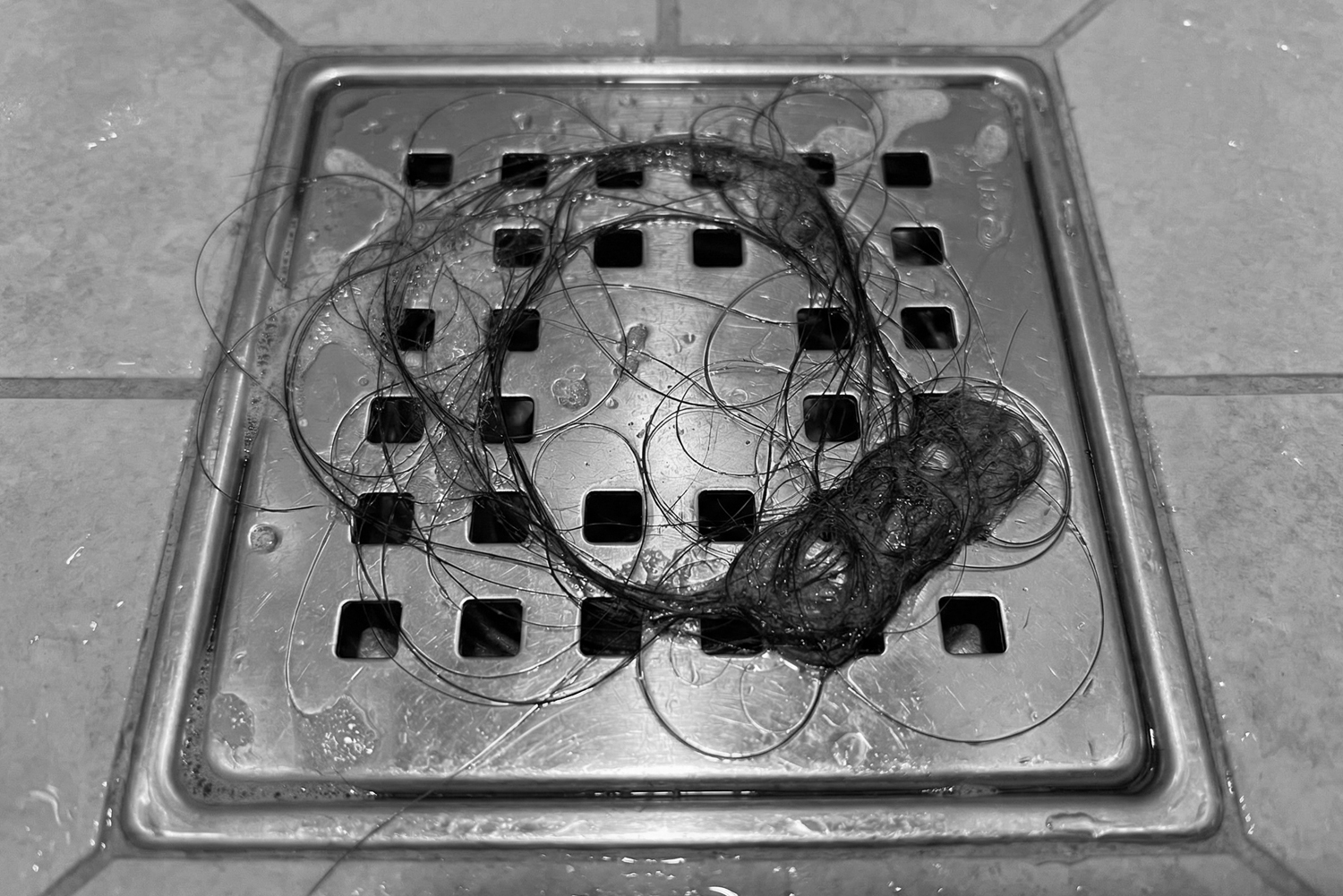 Duş Kanalı ve Yer Süzgeci Tıkanıklığı Nasıl Önlenir?